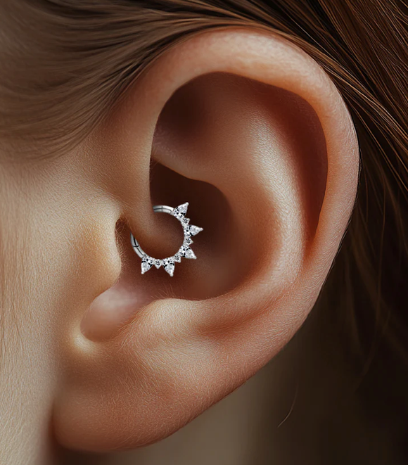P.0036 - Piercing in TITANIO con zirconi