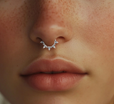 P.0036 - Piercing in TITANIO con zirconi
