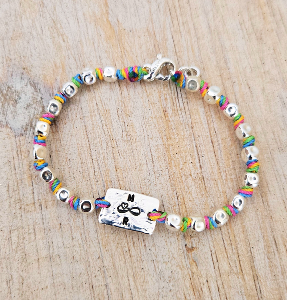 G.MX401 - Bracciale Argento 925 cubotti e nodi - targhetta personalizzabile - filo multicolore