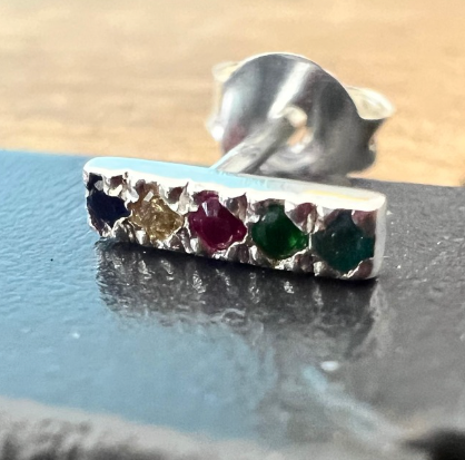 G.2215M Monorecchino Argento 925 barretta mini zirconi multicolore