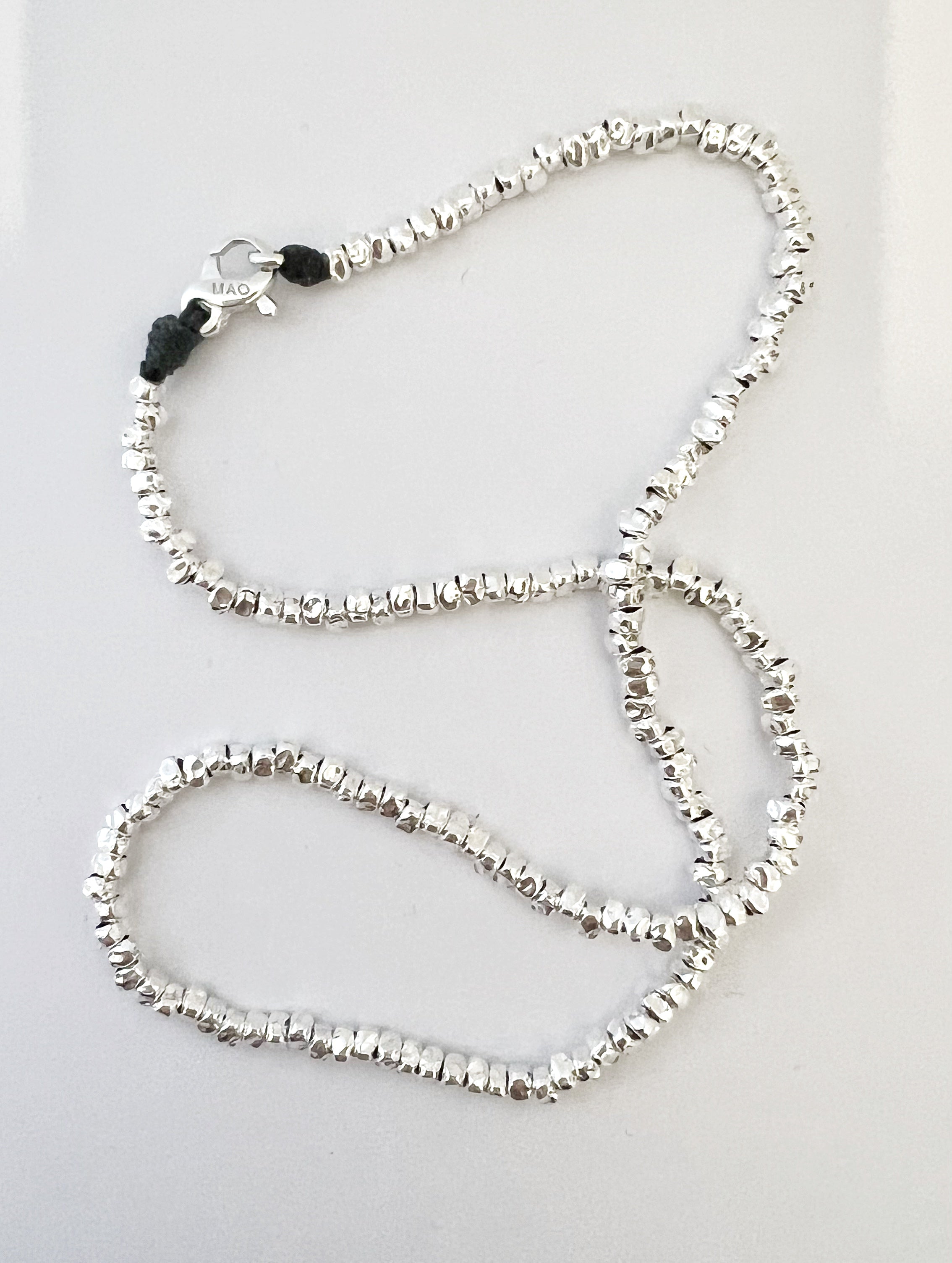 Collana con ciondolo a forma di cuore anatomico in argento sterling fuso a mano - Italia