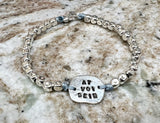 G.225131 - Bracciale cubotti e medaglia centrale irregolare personalizzabile