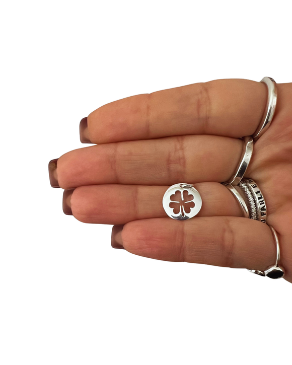 G.Q7298 Medaglietta quadrifoglio intagliato - Argento 925